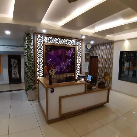 Hotel Great Annapurna Khuldabad Екстер'єр фото