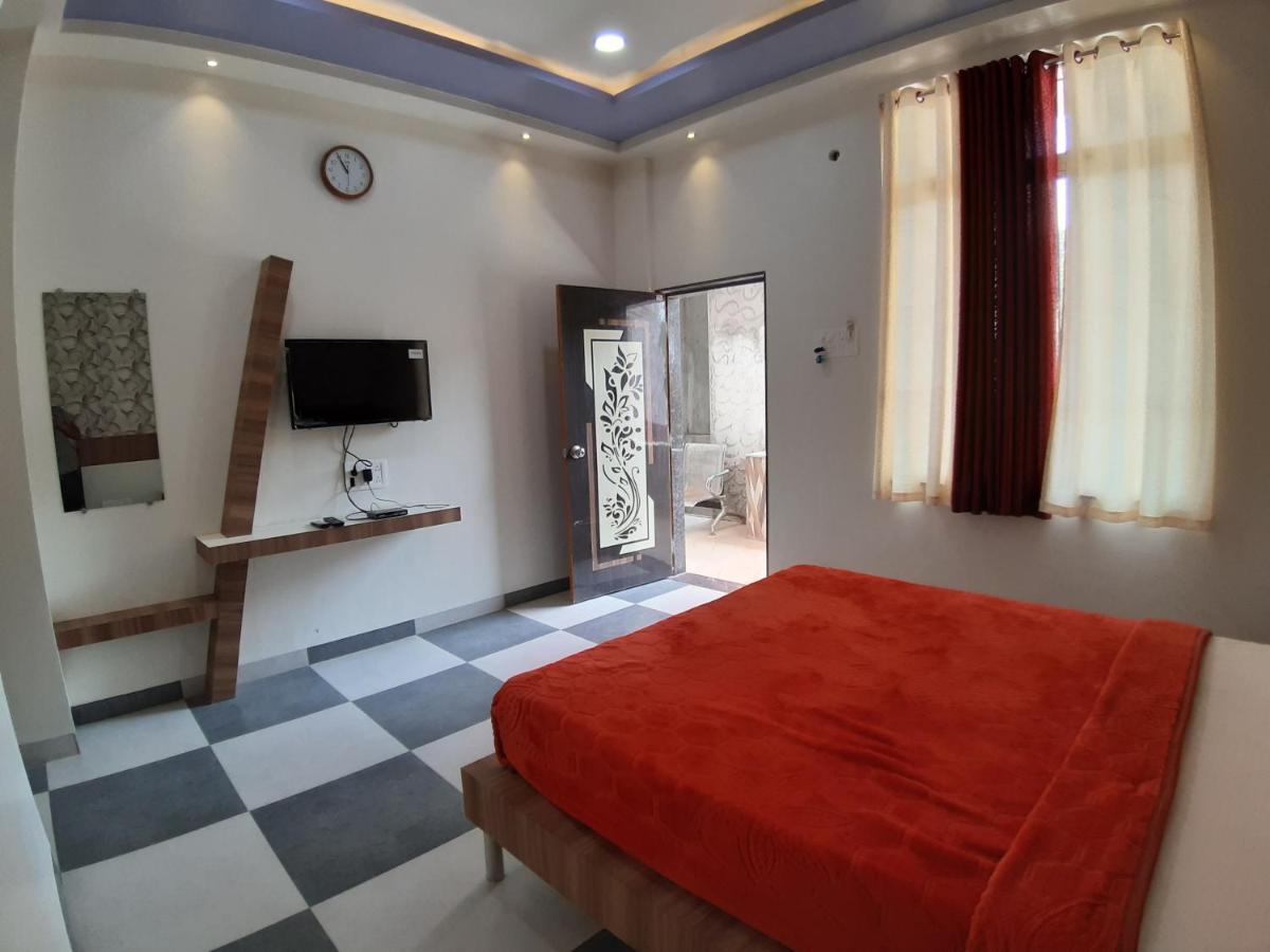 Hotel Great Annapurna Khuldabad Екстер'єр фото