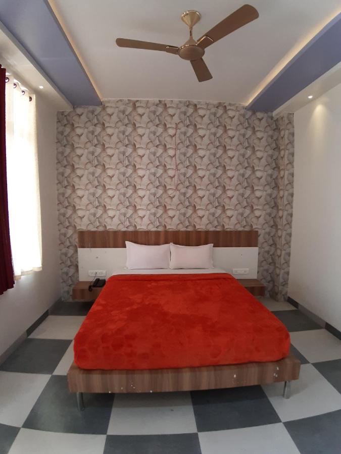 Hotel Great Annapurna Khuldabad Екстер'єр фото