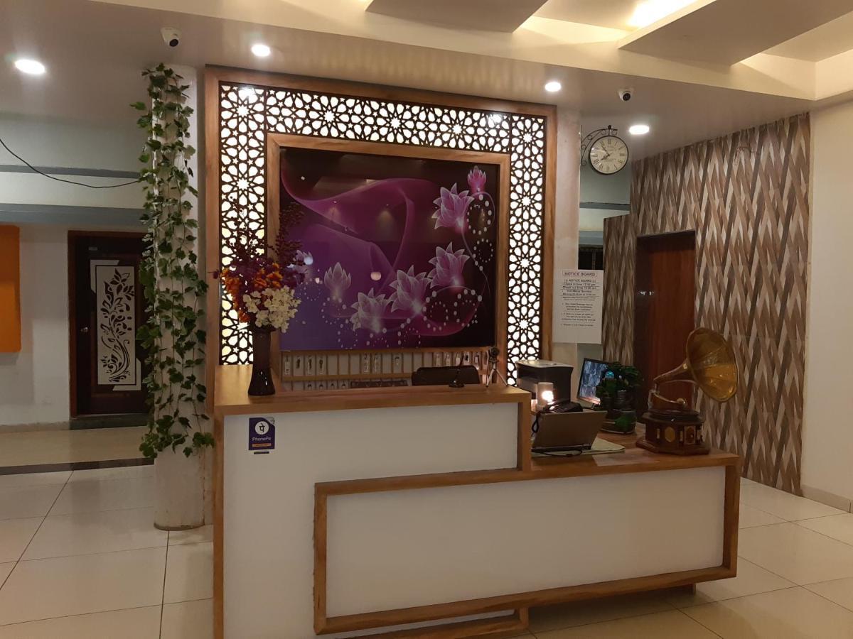 Hotel Great Annapurna Khuldabad Екстер'єр фото